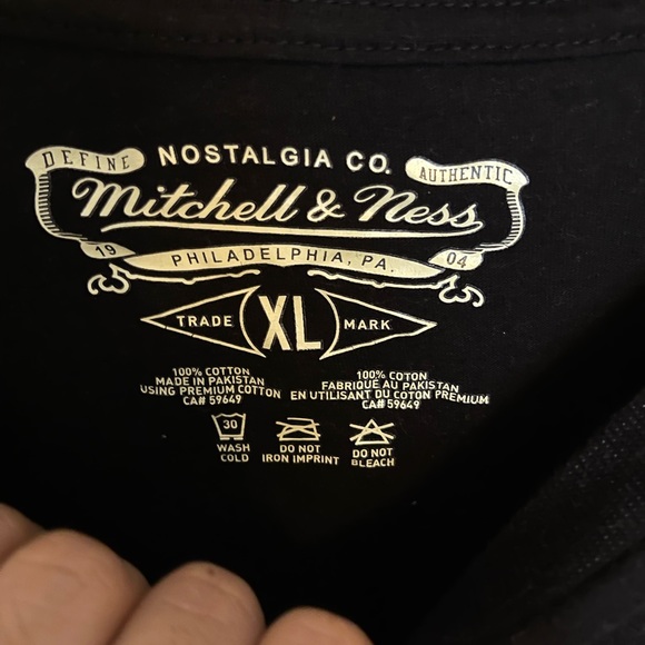 MITCHELL & NESS RAPTORS Long Sleeve - Picture 4 of 4